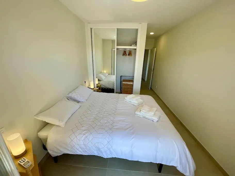 מיחאס 4New, 2 Bed 2 Bath Apartment Built 2024 With Community Pool And Local Beach ספרד