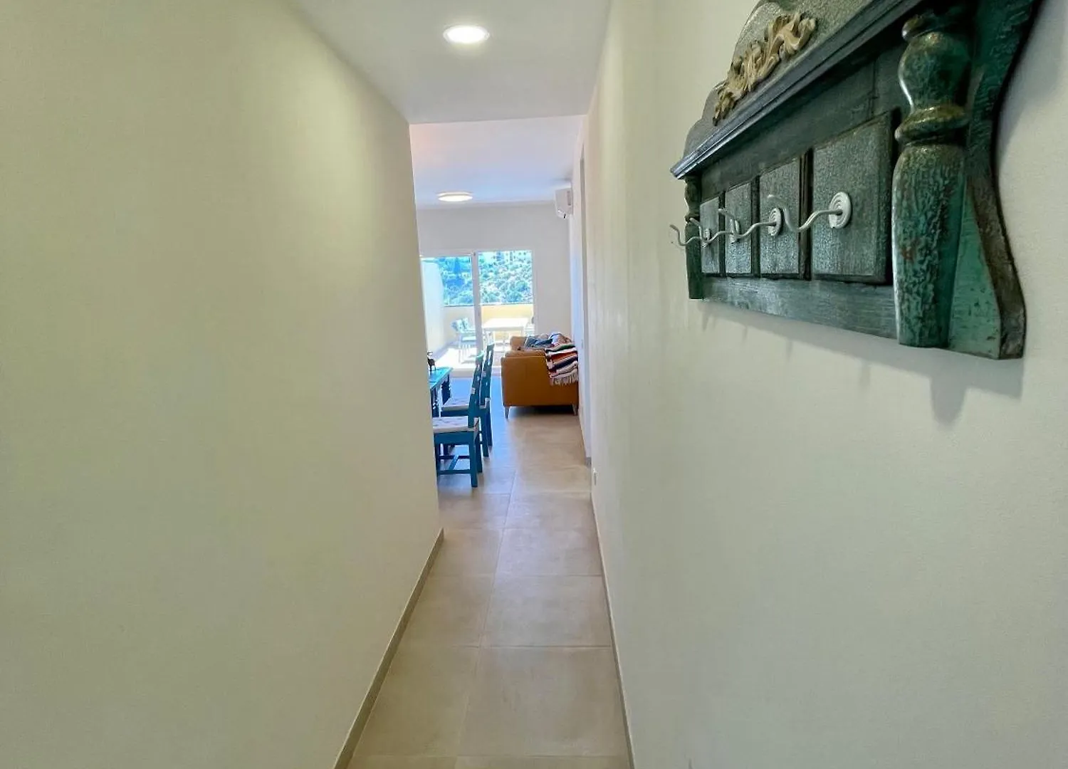 מיחאס 4New, 2 Bed 2 Bath Apartment Built 2024 With Community Pool And Local Beach