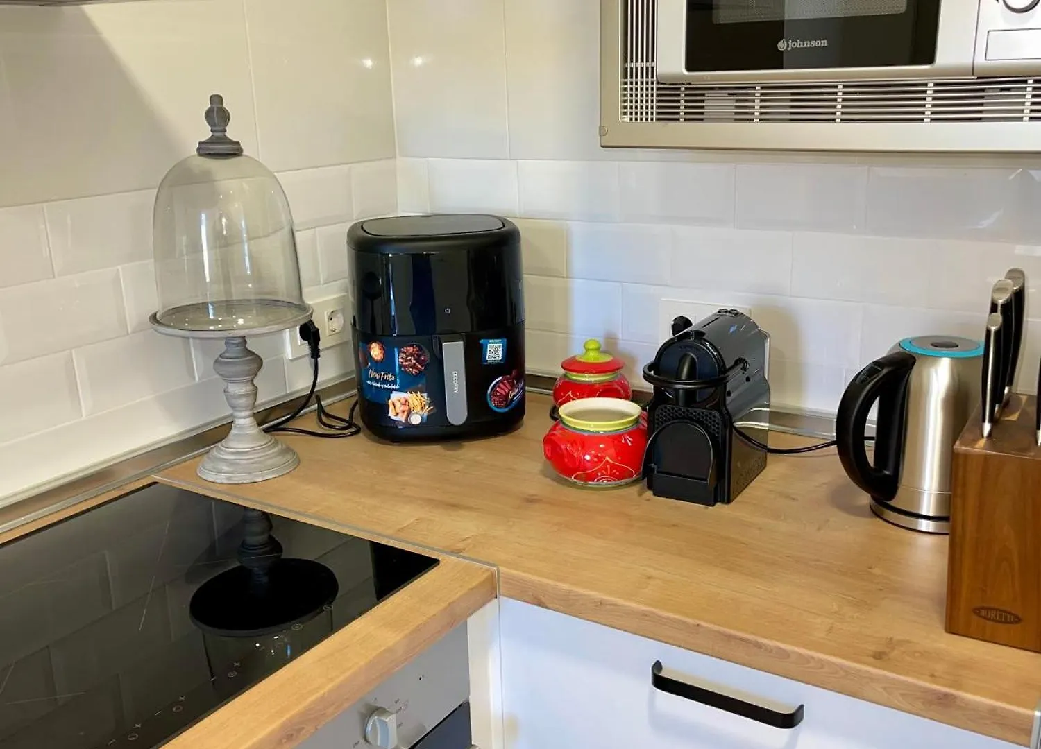 מיחאס 4New, 2 Bed 2 Bath Apartment Built 2024 With Community Pool And Local Beach ספרד